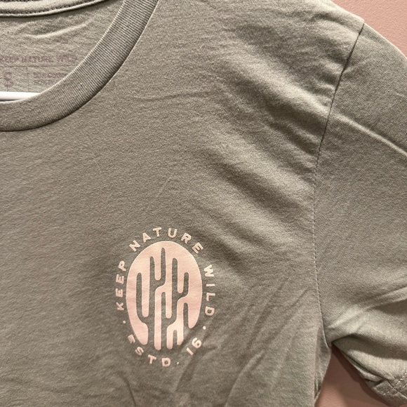 Green Graphic Keep Nature Wild T-Shirt - Picture 1 of 2